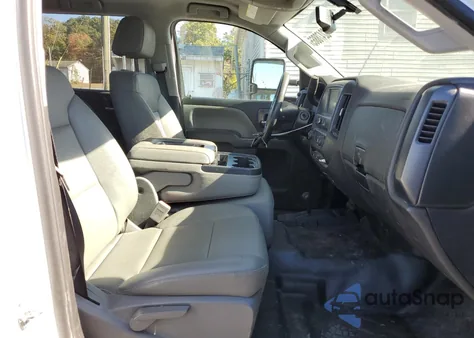 2018 Chevrolet Silverado K3500 z USA, uszkodzony, nr VIN 1GC4KYCY8JF152926